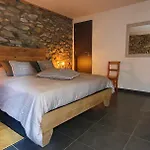 بيت للعطل O Pres De La Lienne, De Charme, Accord Parfait Entre Confort Et Authenticite *