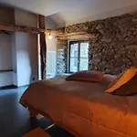 بيت للعطل O Pres De La Lienne, De Charme, Accord Parfait Entre Confort Et Authenticite