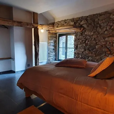 Ferienhaus O Pres De La Lienne, De Charme, Accord Parfait Entre Confort Et Authenticite