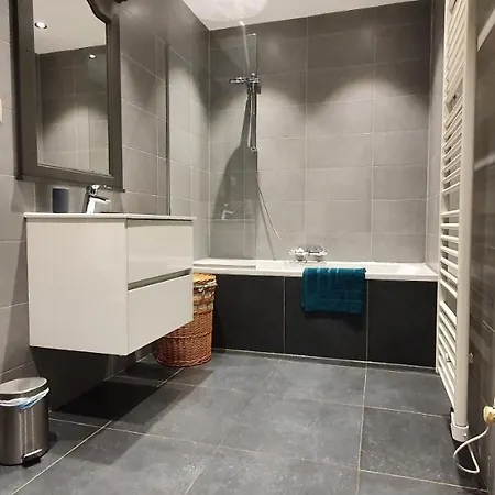 Holiday home O Pres De La Lienne, De Charme, Accord Parfait Entre Confort Et Authenticite