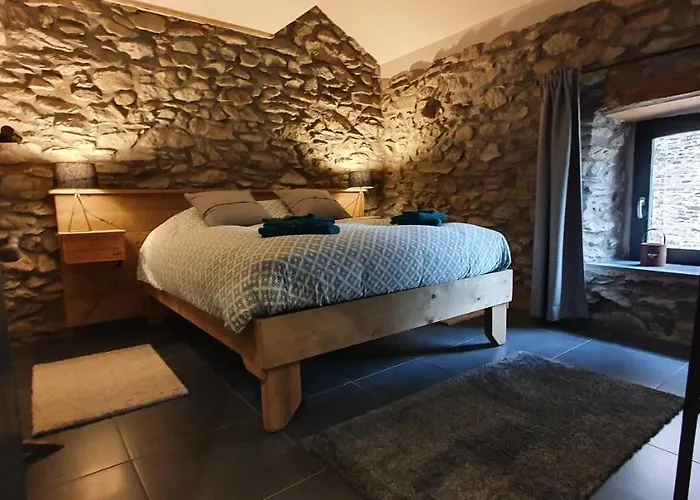 O Près De La Lienne, De Charme, Accord Parfait Entre Confort Et Authenticité Hébergement de vacances Lierneux