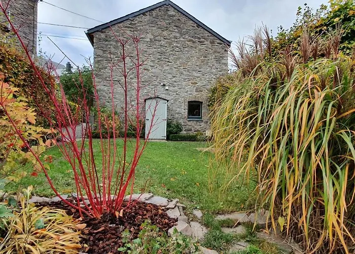 Hébergement de vacances O Près De La Lienne, De Charme, Accord Parfait Entre Confort Et Authenticité *